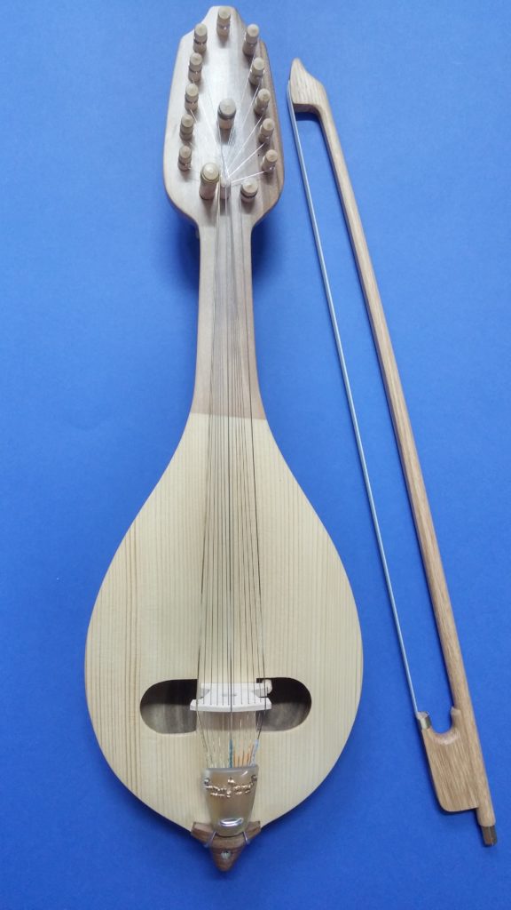 BULGARIAN GADULKA Rebec 14 strings for teenagers – Bulgariana